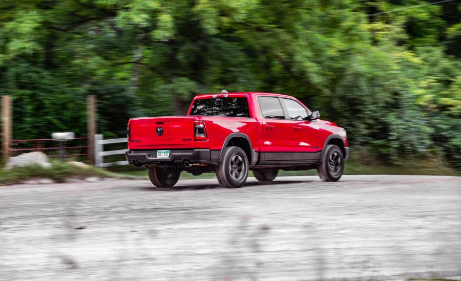  Ram 1500 Rebel Crew Cab EcoDiesel (DT) 2019 года  (фото 22 из 43)